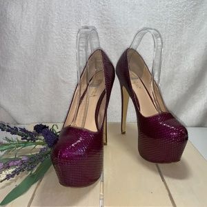 Towano from ShoeDazzle - Size 6 1/2